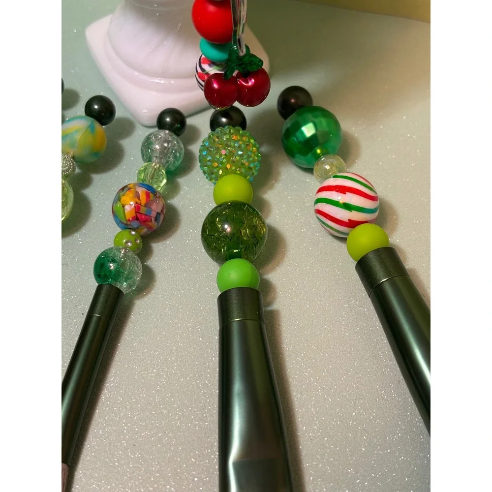 Handmade Beaded Makeup Brush Set Matching Cherry Wristlet Keychain Green Red